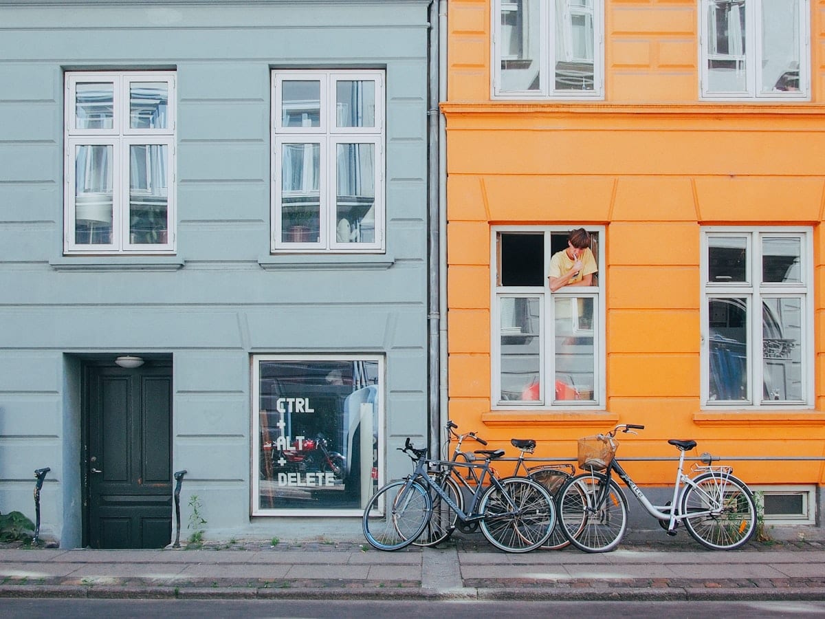 Façades colorées et voiliers du port de Nyhavn à Copenhague — Voyage au Danemark avec CTA Voyages